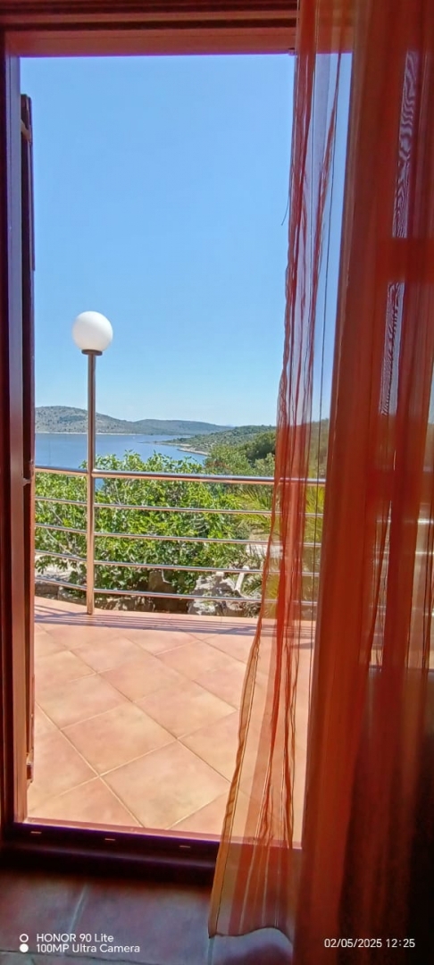 Casa Kaprije, Šibenik - Okolica, 130m2