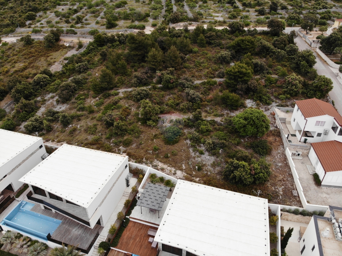 Terreno edificabile 1180 m2 Ljoljinica, Rogoznica