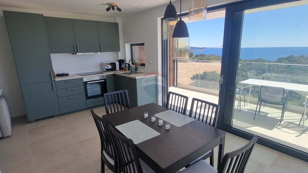 Gemma rara: appartamento premium con vista panoramica sul mare nell'idilliaca penisola di Ražanj