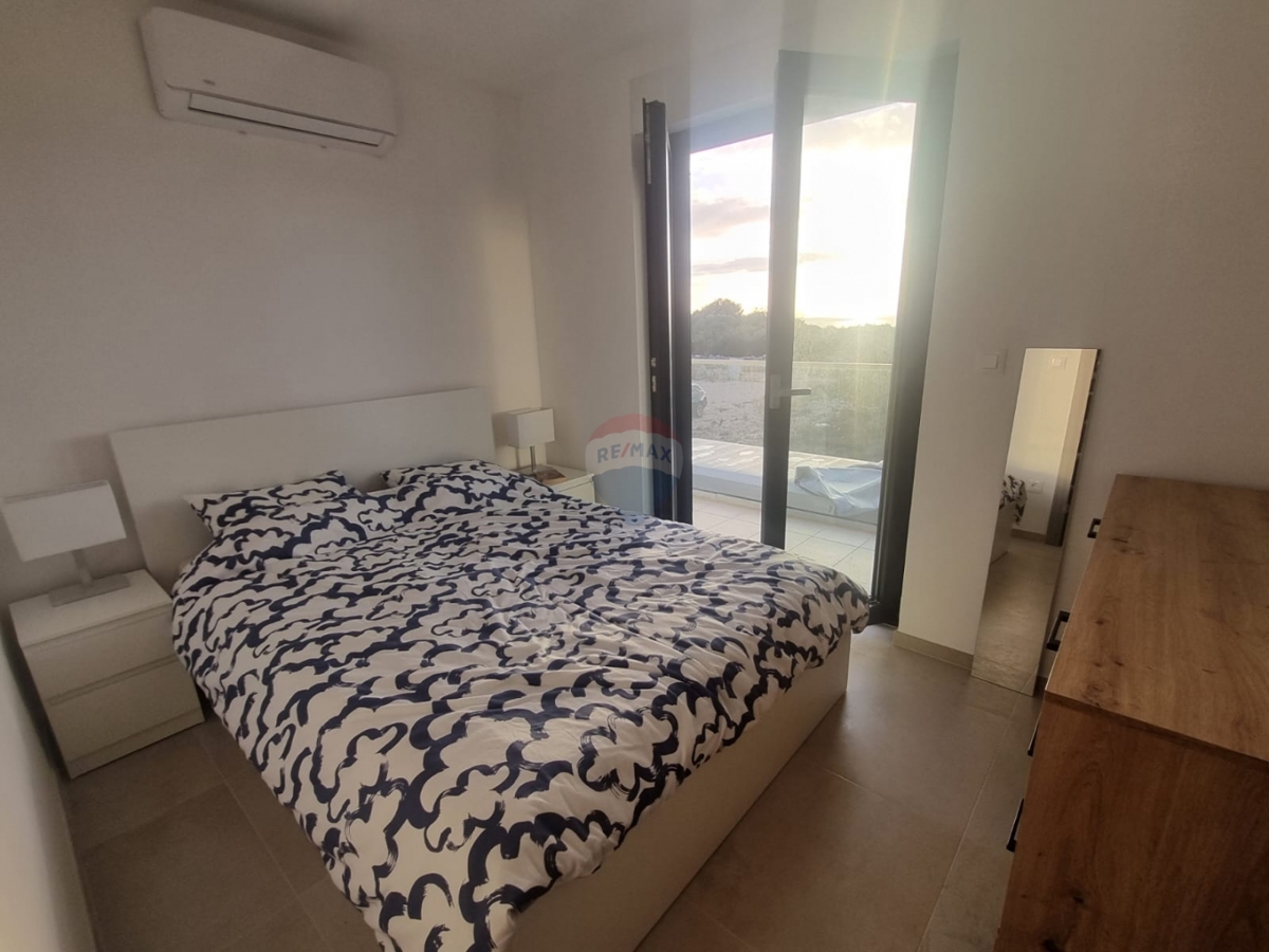 Gemma rara: appartamento premium con vista panoramica sul mare nell'idilliaca penisola di Ražanj