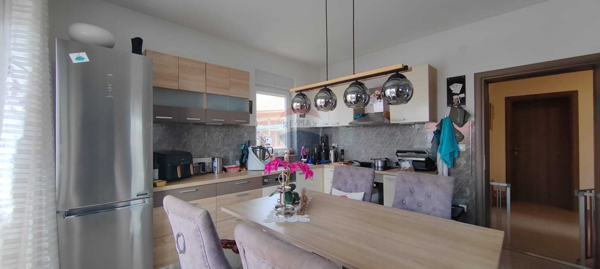 Casa Donja Jagodnja, Polača, 250m2