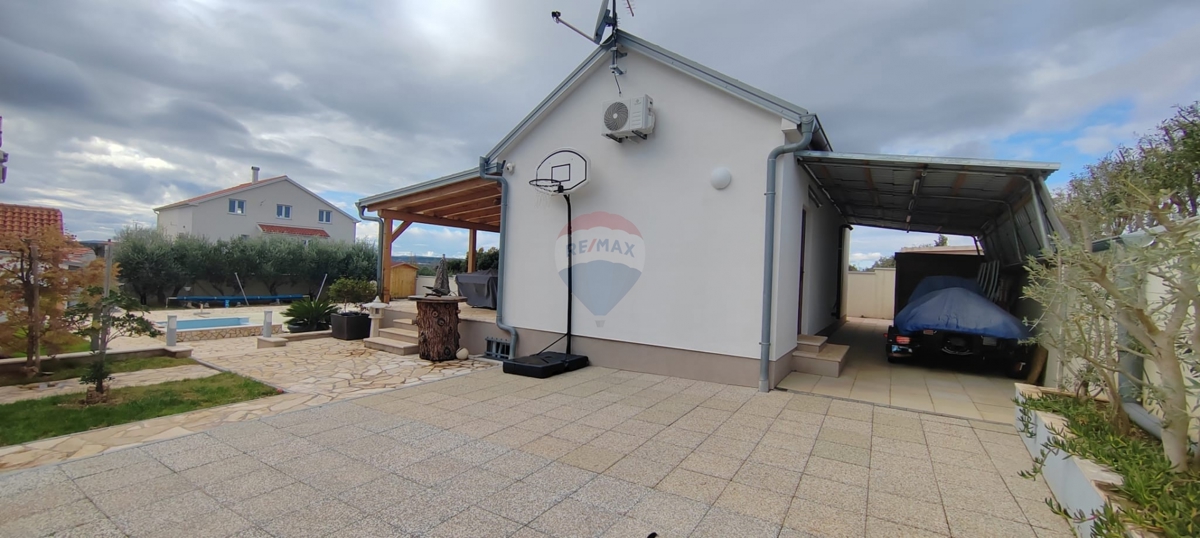 Casa Donja Jagodnja, Polača, 250m2