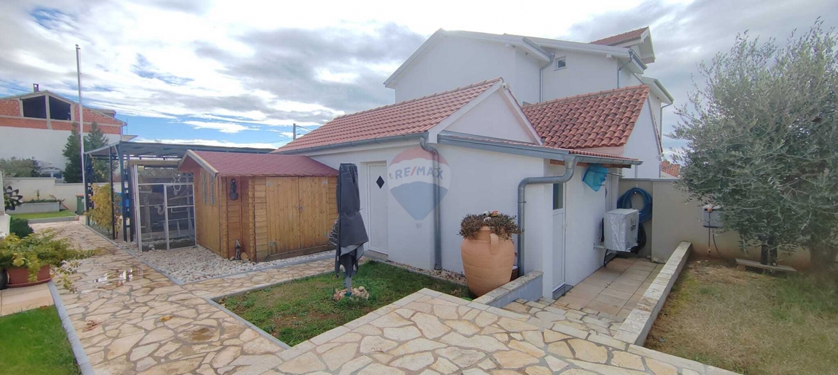 Casa Donja Jagodnja, Polača, 250m2