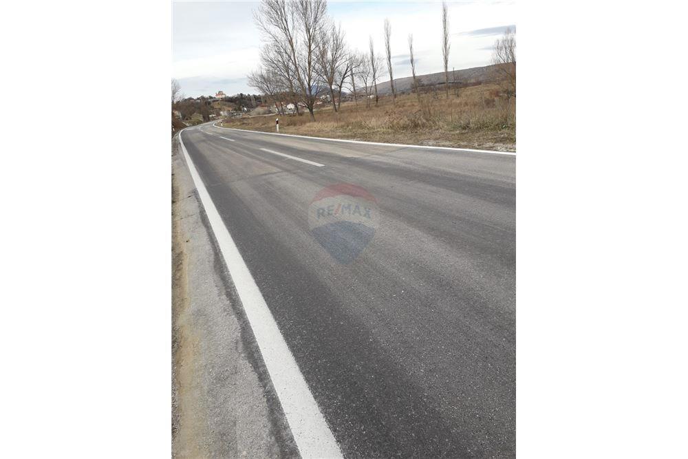 Terreno Kljake, Ružić, 1.841m2