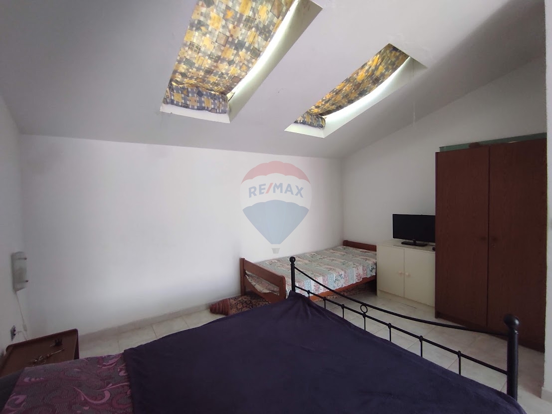 Casa bifamiliare con vista mare - Sovlje