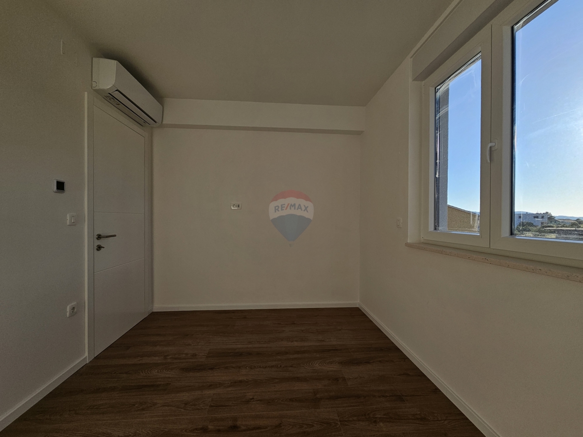 Appartamento Brodarica, Šibenik - Okolica, 91,70m2