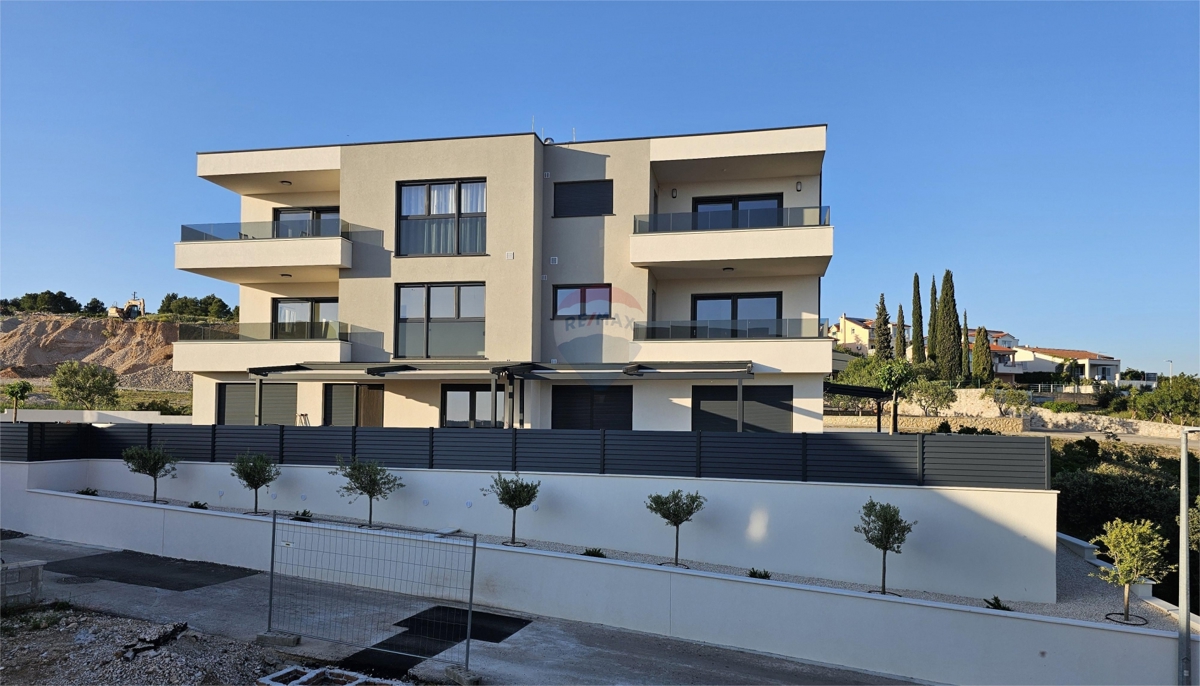 Appartamento Brodarica, Šibenik - Okolica, 91,70m2