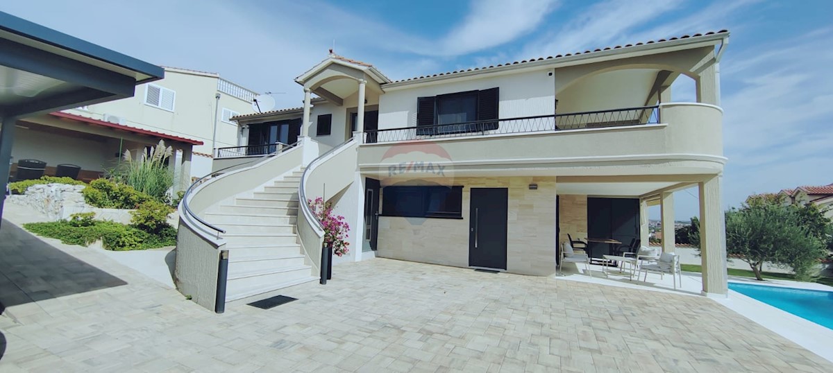 Casa Vodice, 283,50m2