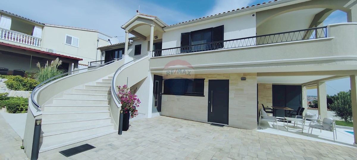 Casa Vodice, 283,50m2