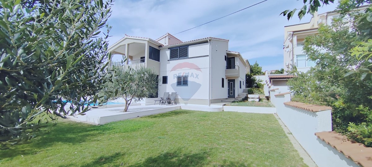 Casa Vodice, 283,50m2