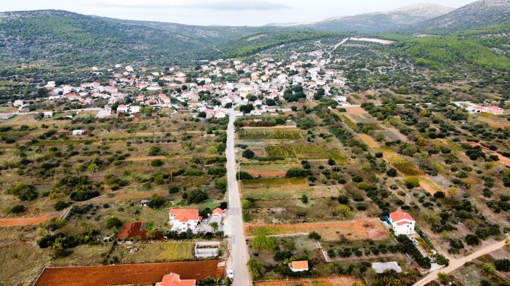 Terreno edificabile Gustirna, Marina