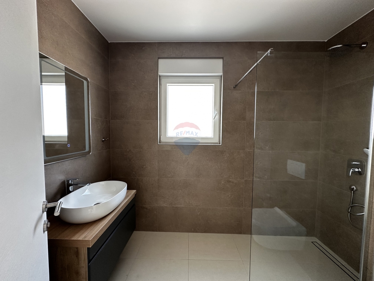 Appartamento Vodice, 101m2