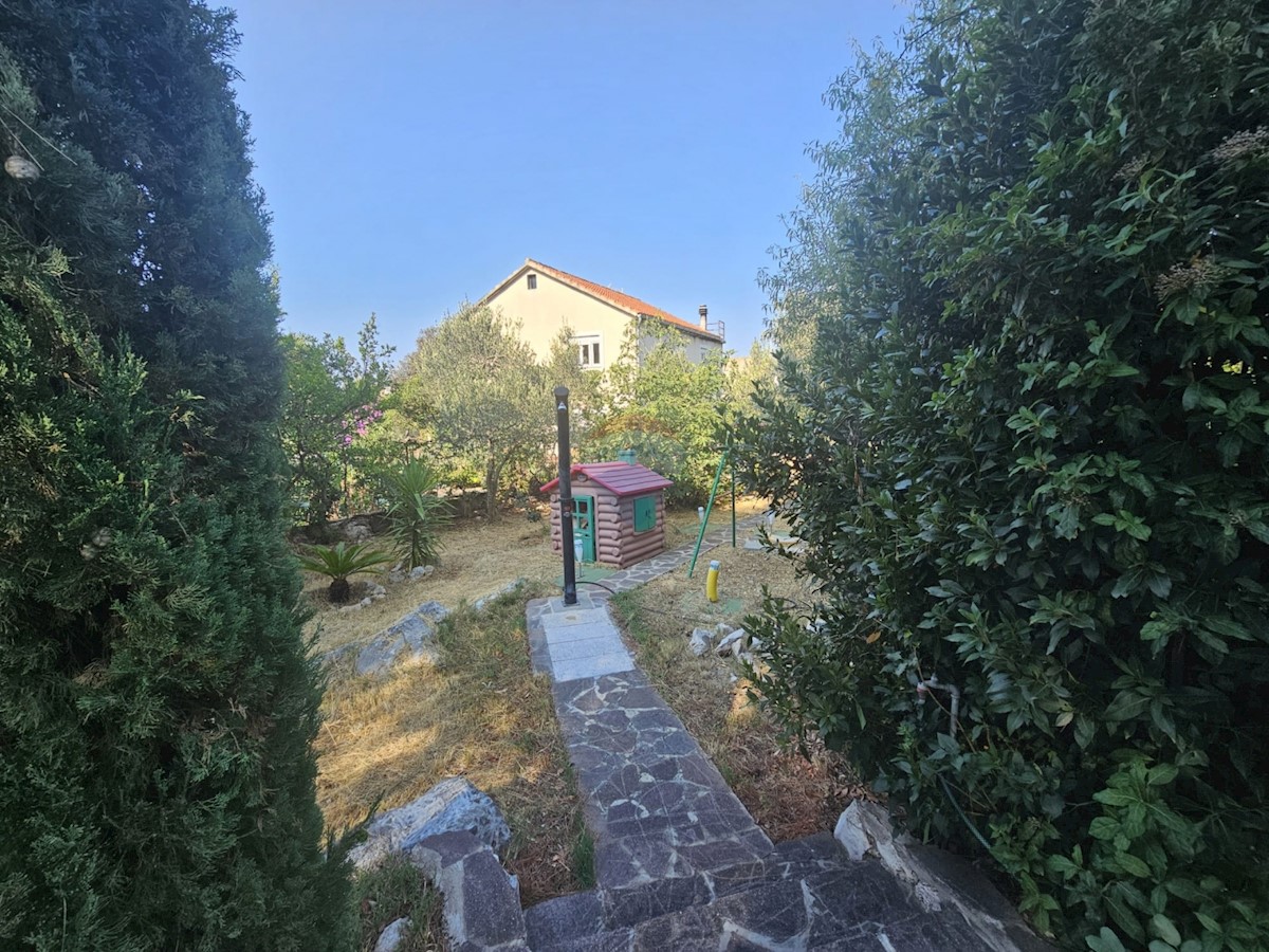 Casa Brodarica, Šibenik - Okolica, 210m2