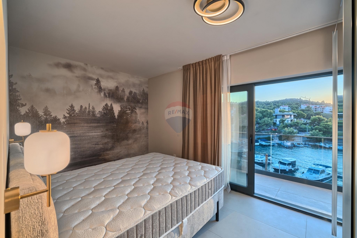 Casa Ražanj, Rogoznica, 187,27m2