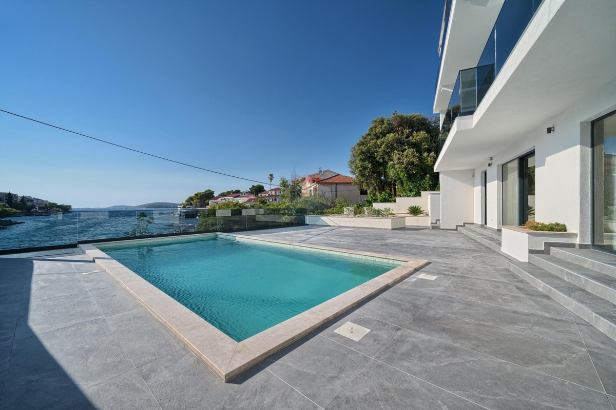 Casa Ražanj, Rogoznica, 187,27m2