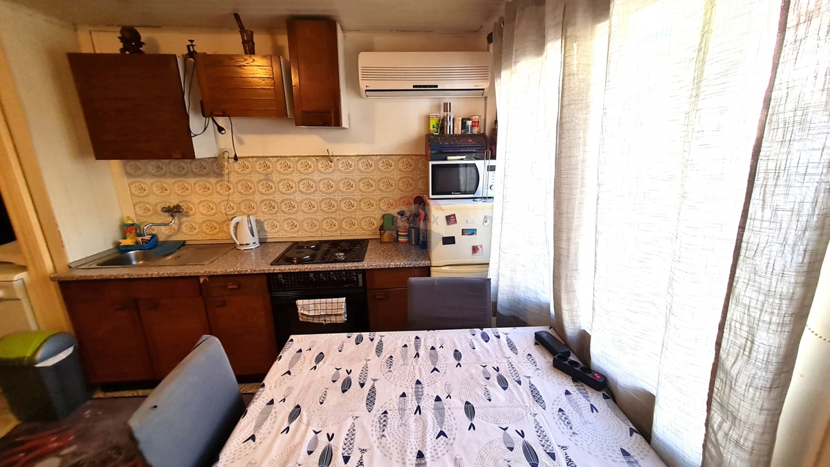 Casa Crnica, Šibenik, 96m2