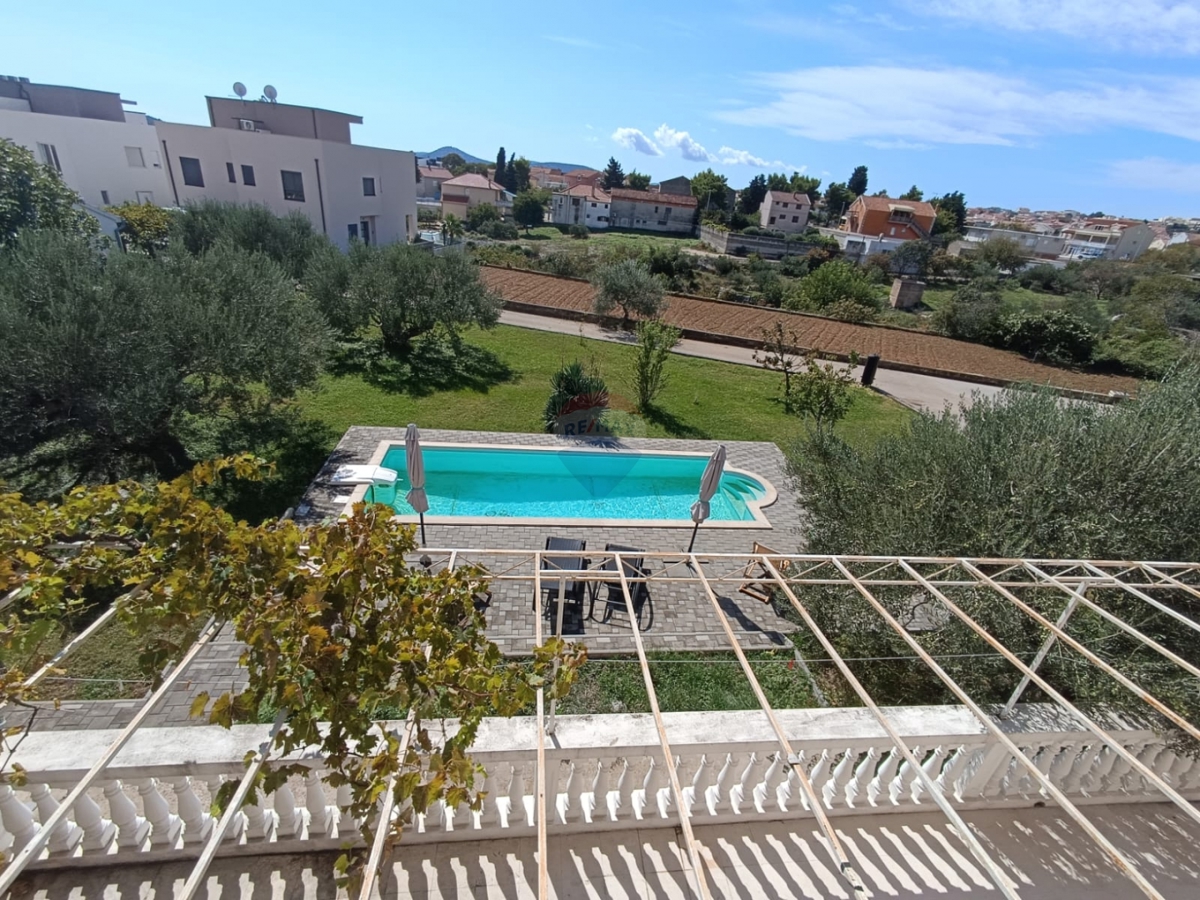 Casa Pirovac, 122m2