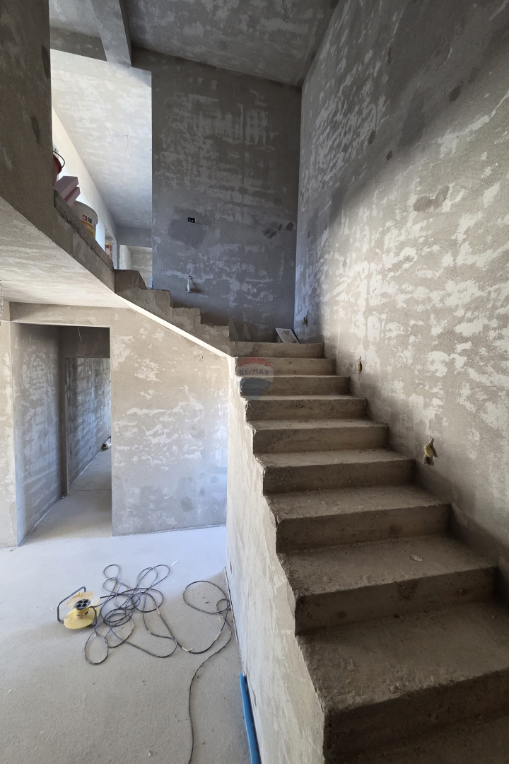 Casa Lozovac, Šibenik - Okolica, 238m2