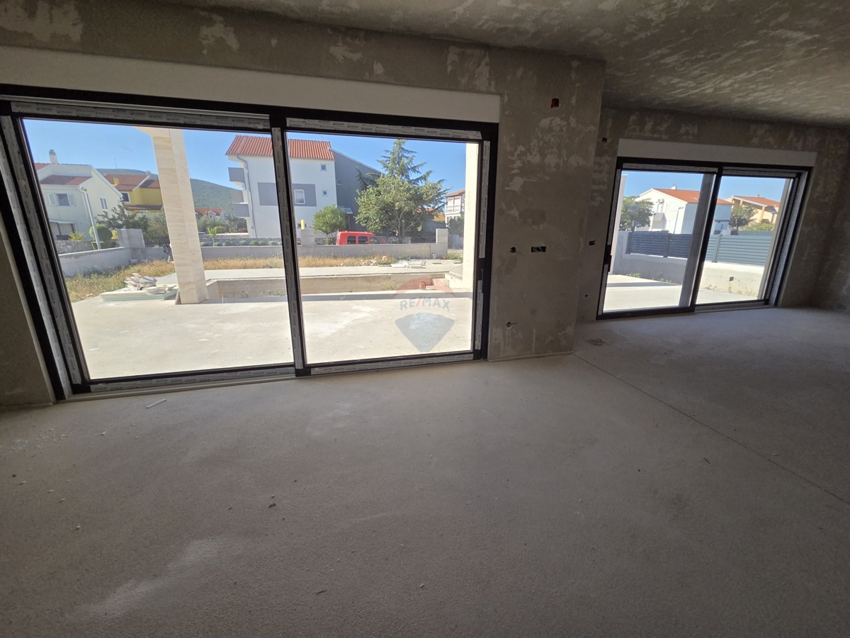 Casa Lozovac, Šibenik - Okolica, 238m2