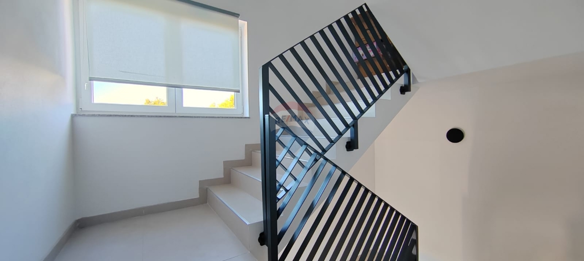 Appartamento Brodarica, Šibenik - Okolica, 85,62m2