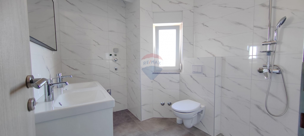 Appartamento Brodarica, Šibenik - Okolica, 85,62m2
