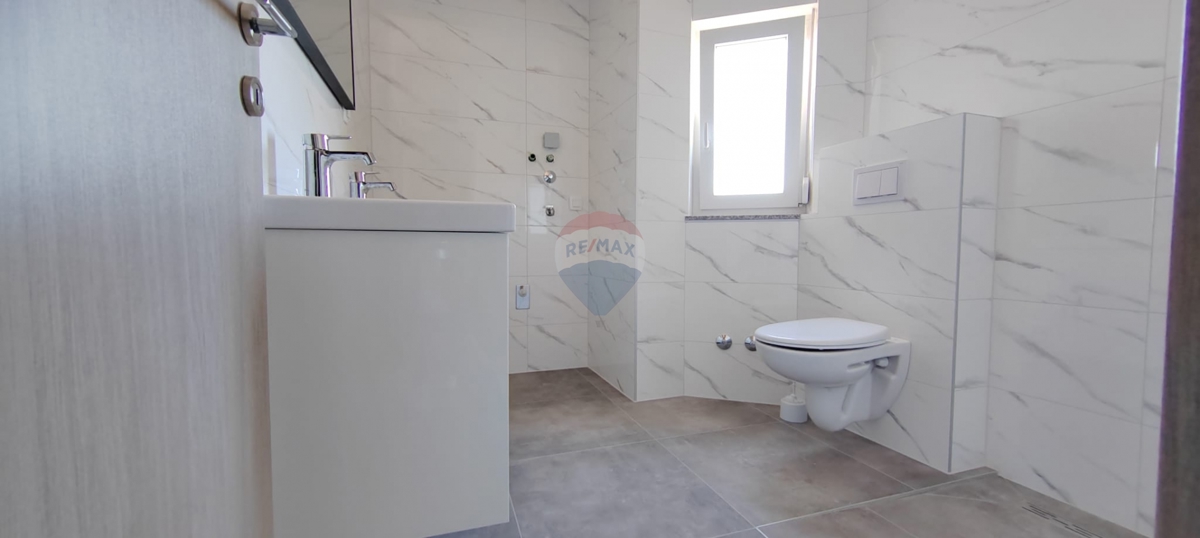 Appartamento Brodarica, Šibenik - Okolica, 85,62m2