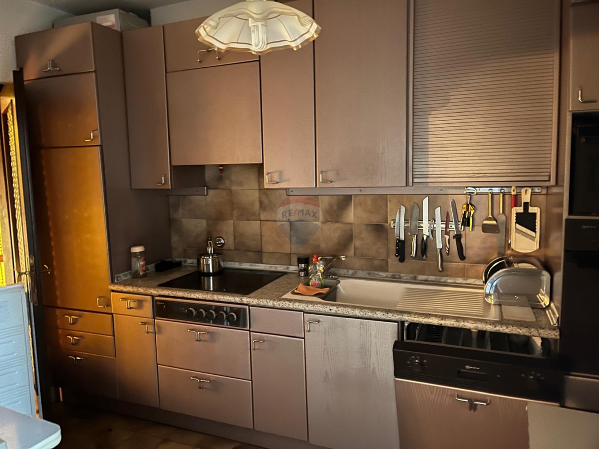 Casa Varoš, Šibenik, 420m2