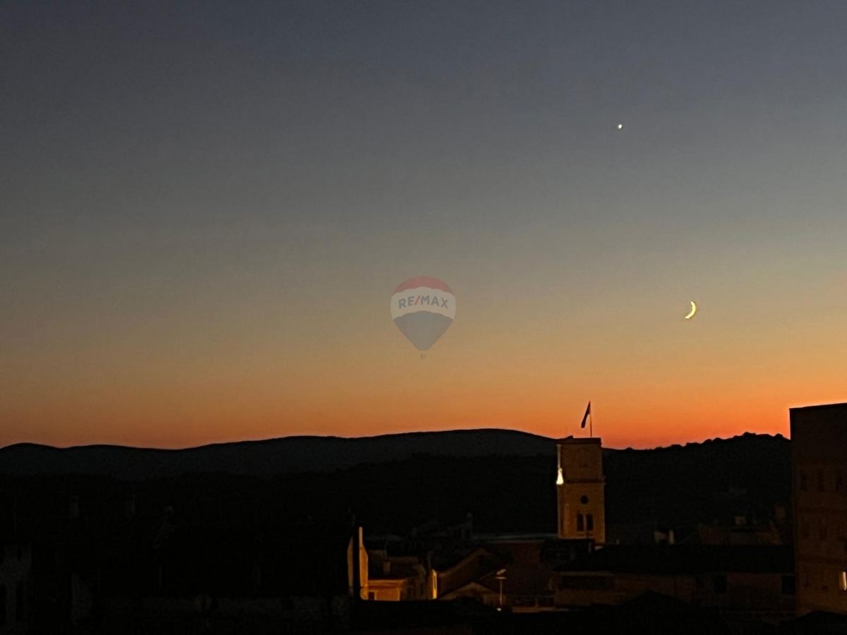 Casa Varoš, Šibenik, 420m2