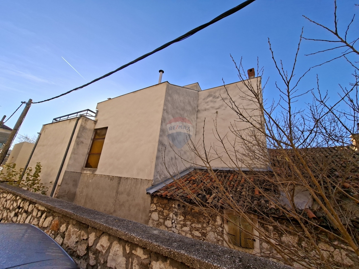 Casa Varoš, Šibenik, 420m2