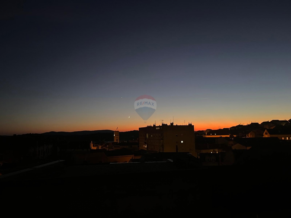 Casa Varoš, Šibenik, 420m2