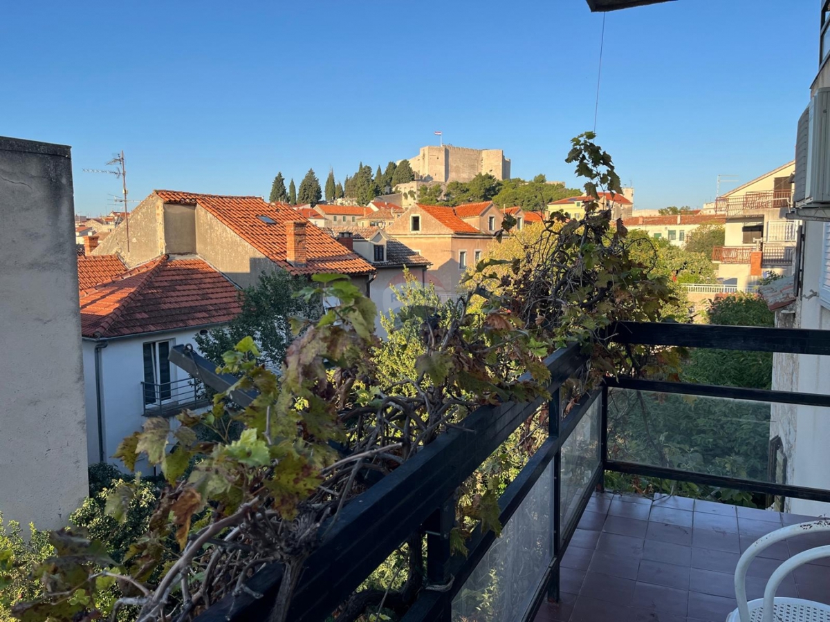 Casa Varoš, Šibenik, 420m2