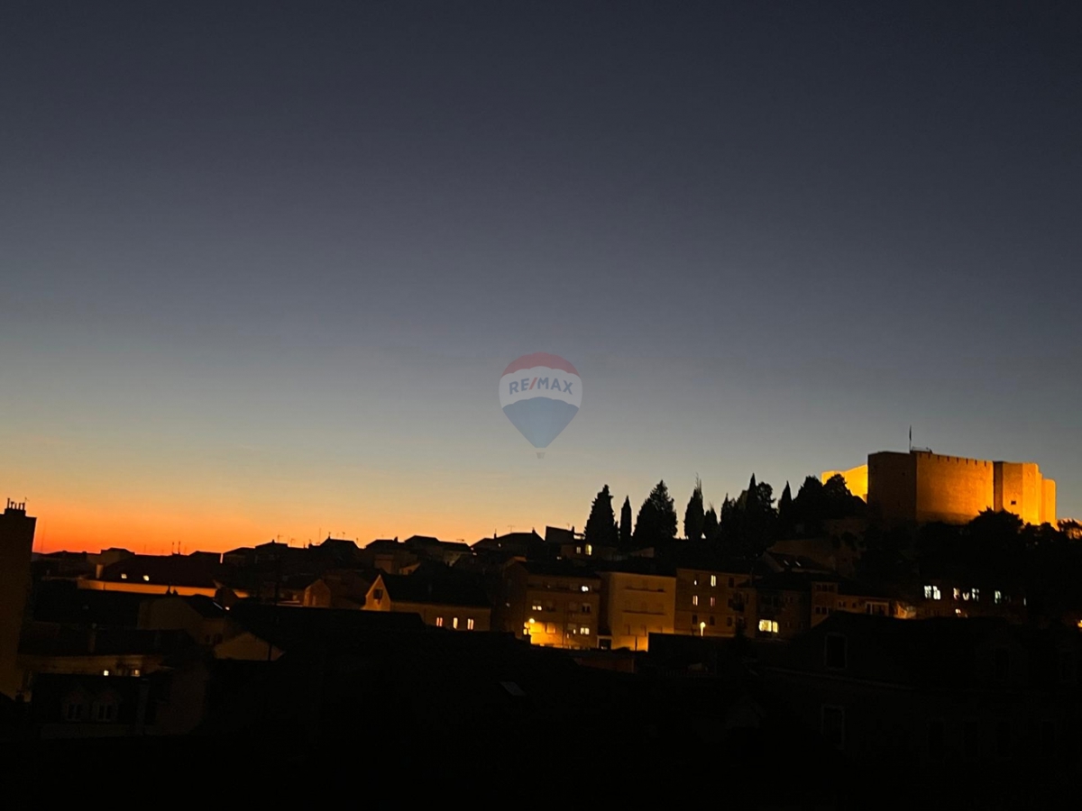 Casa Varoš, Šibenik, 420m2