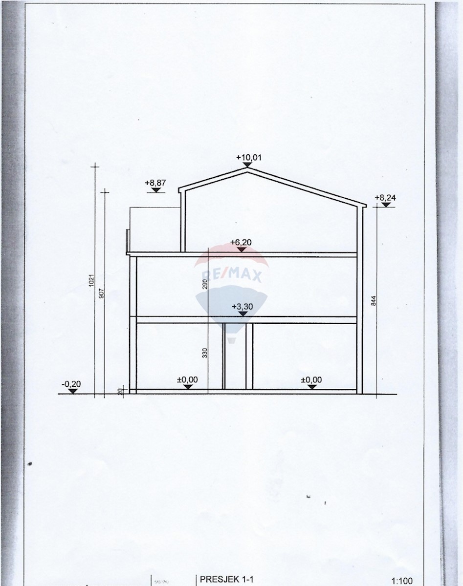 Casa Pirovac, 419,85m2