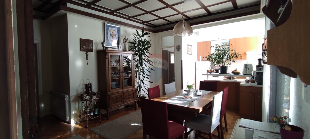 Appartamento Tribunj, 200m2