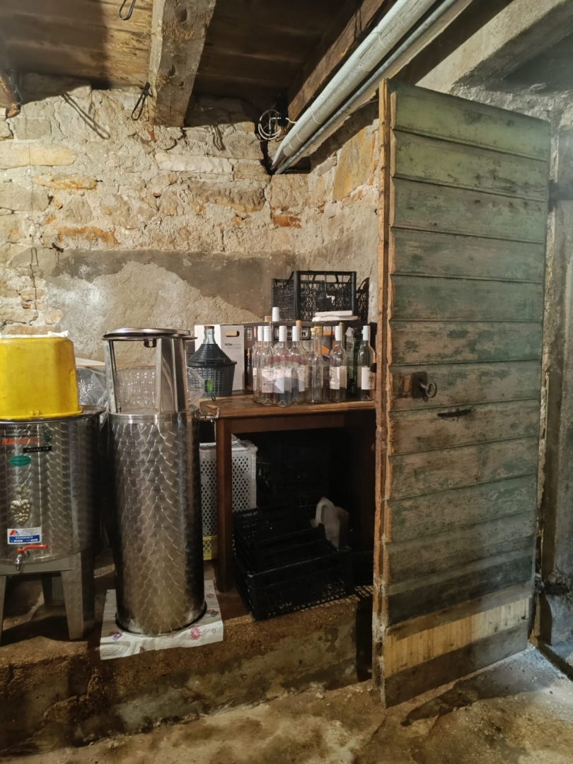 Appartamento Tribunj, 200m2