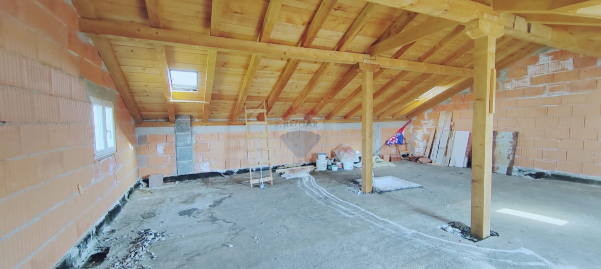 Casa Tribunj, 174,57m2