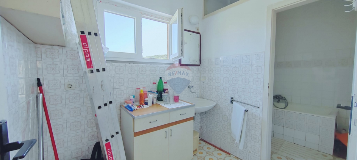 Casa Tribunj, 174,57m2