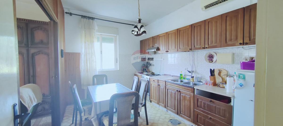 Casa Tribunj, 174,57m2