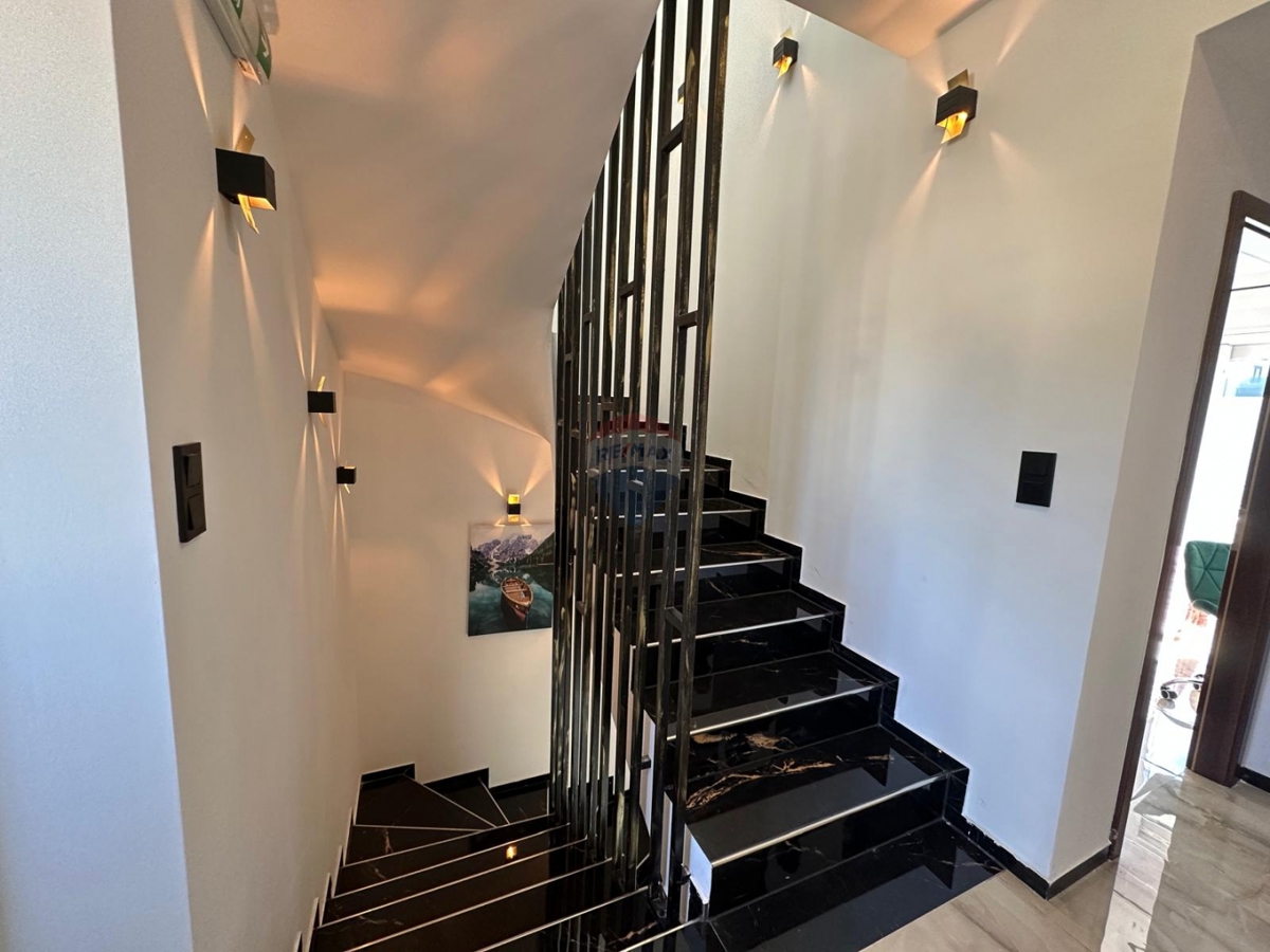 Casa Srima, Vodice, 155,26m2