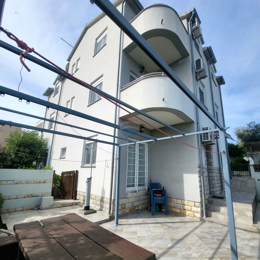 Casa Vodice, 333m2