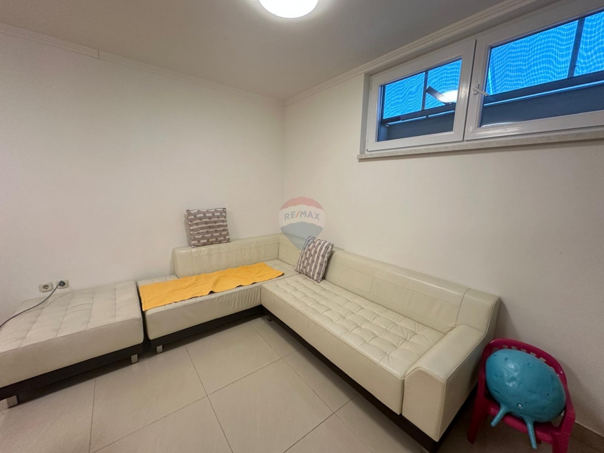 Appartamento Tribunj, 61,52m2