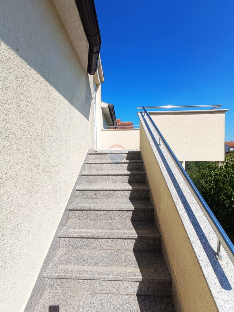 Appartamento Vodice, 81,85m2