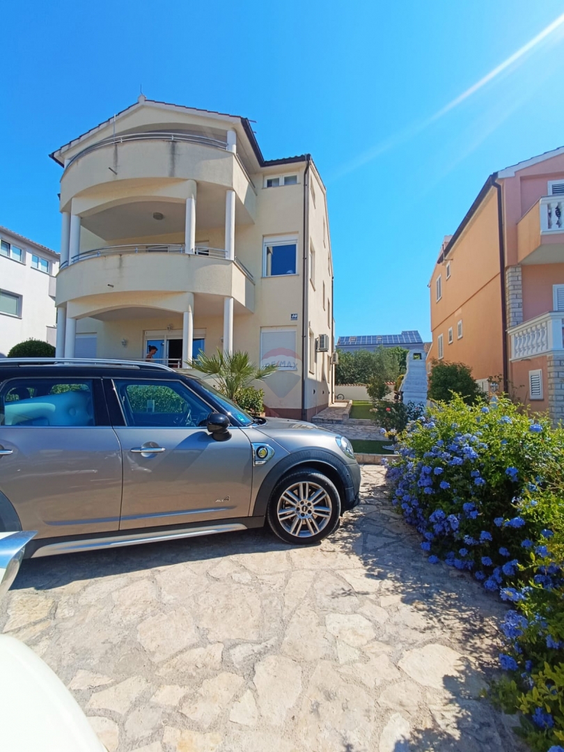 Appartamento Vodice, 81,85m2