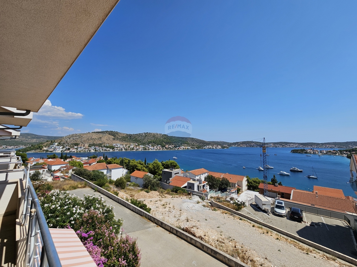 Appartamento a due piani 71 m2, Rogoznica