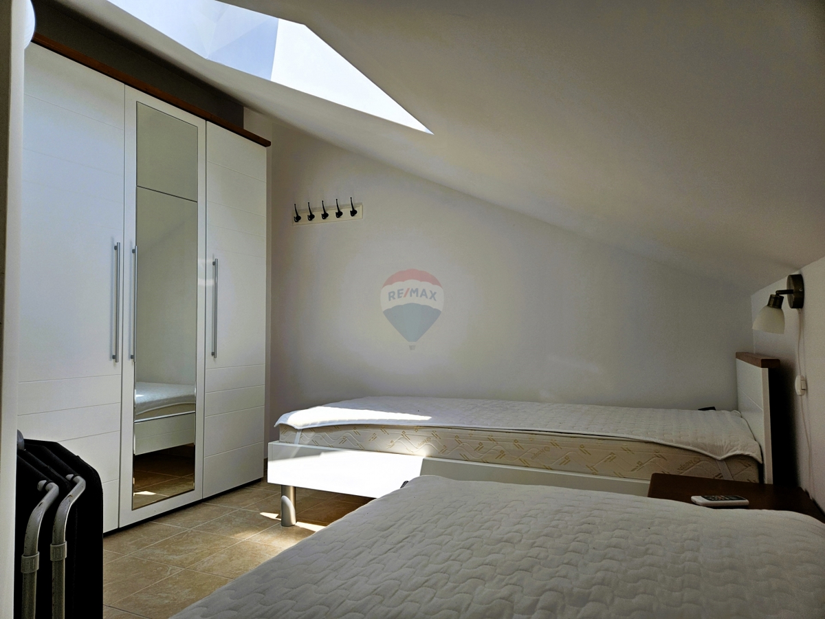 Appartamento a due piani 71 m2, Rogoznica