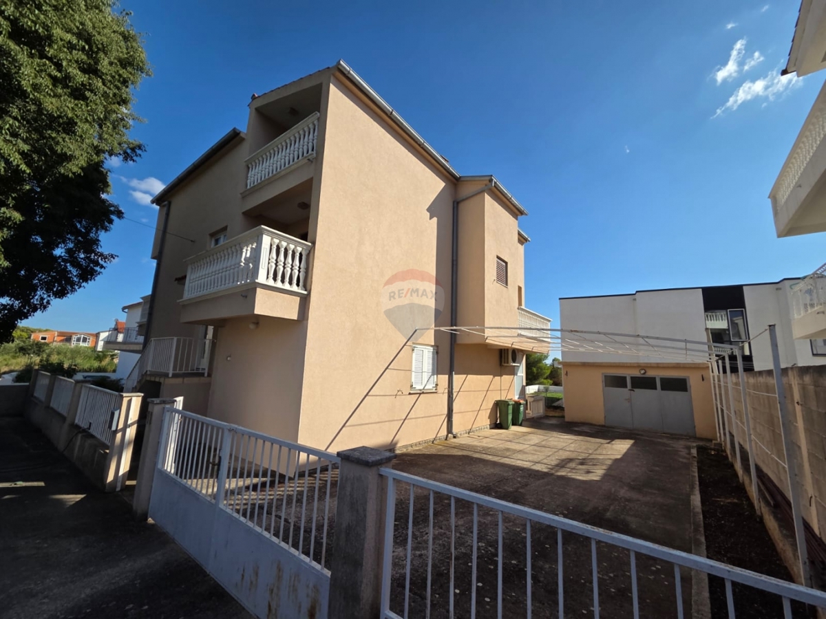 Appartamento Tribunj, 70m2