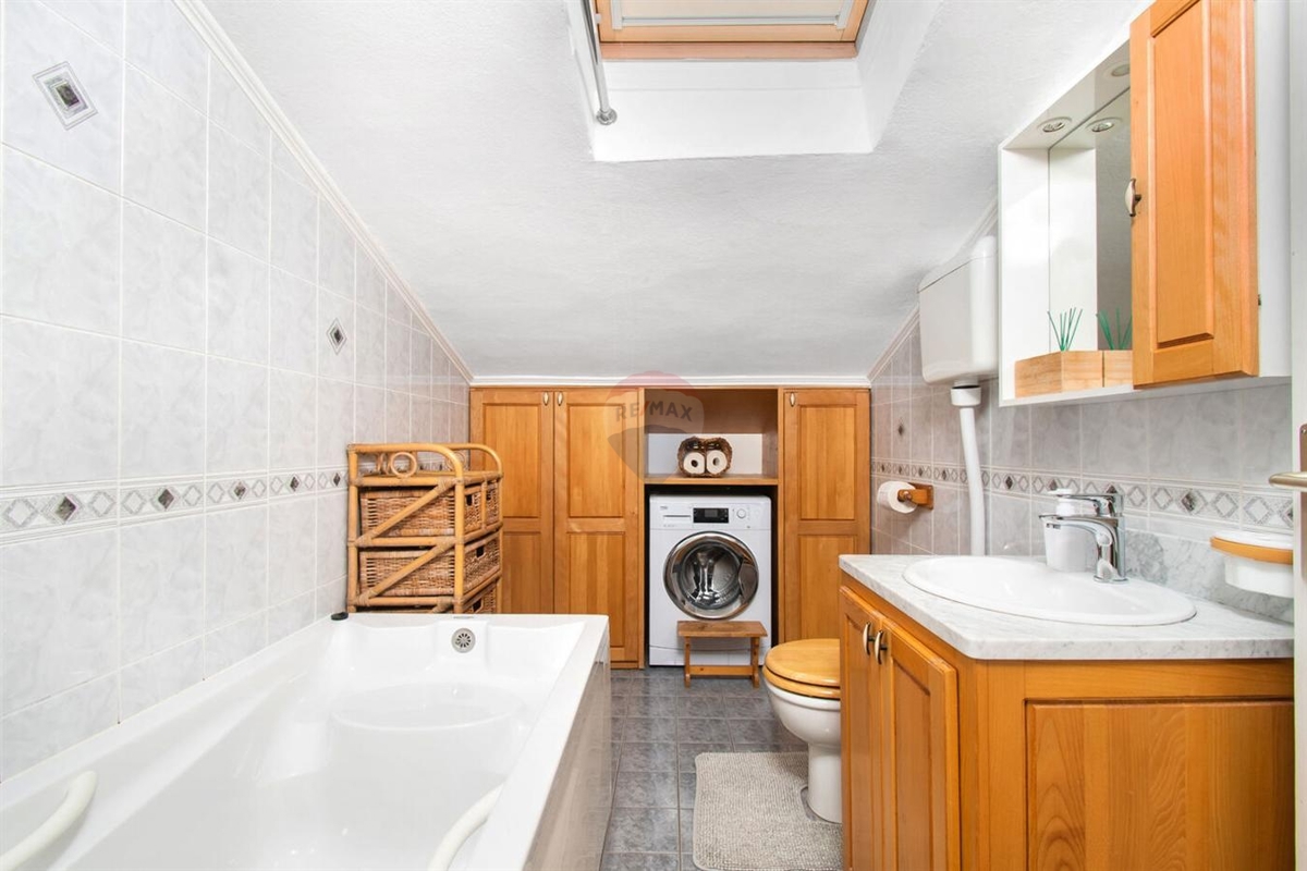 Casa Dubrava Kod Šibenika, Šibenik - Okolica, 369,84m2