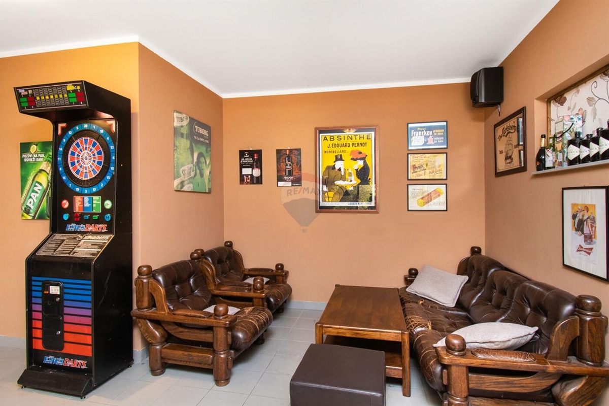 Casa Dubrava Kod Šibenika, Šibenik - Okolica, 369,84m2