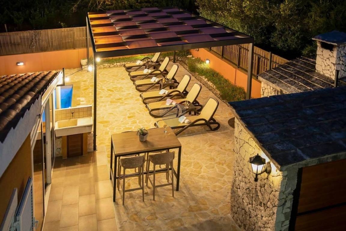 Casa Dubrava Kod Šibenika, Šibenik - Okolica, 369,84m2