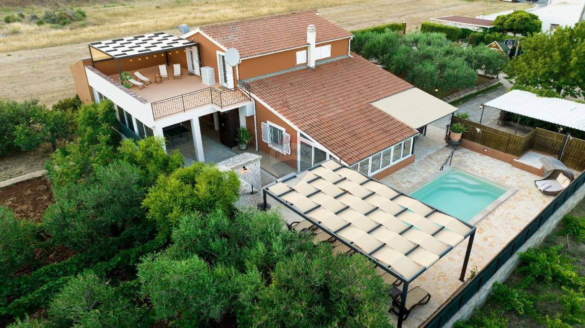 Casa Dubrava Kod Šibenika, Šibenik - Okolica, 369,84m2